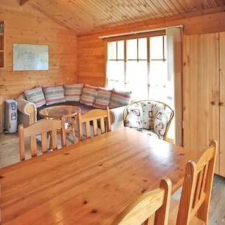 Feriehus Gemuetliche Ferienhuette Am Mit Grossem Garten Rechlin